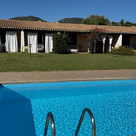 Feriehus Casa Diana Tertenìa